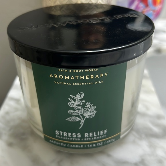 Bath & Body Works Stress Relief Candle - Picture 1 of 2
